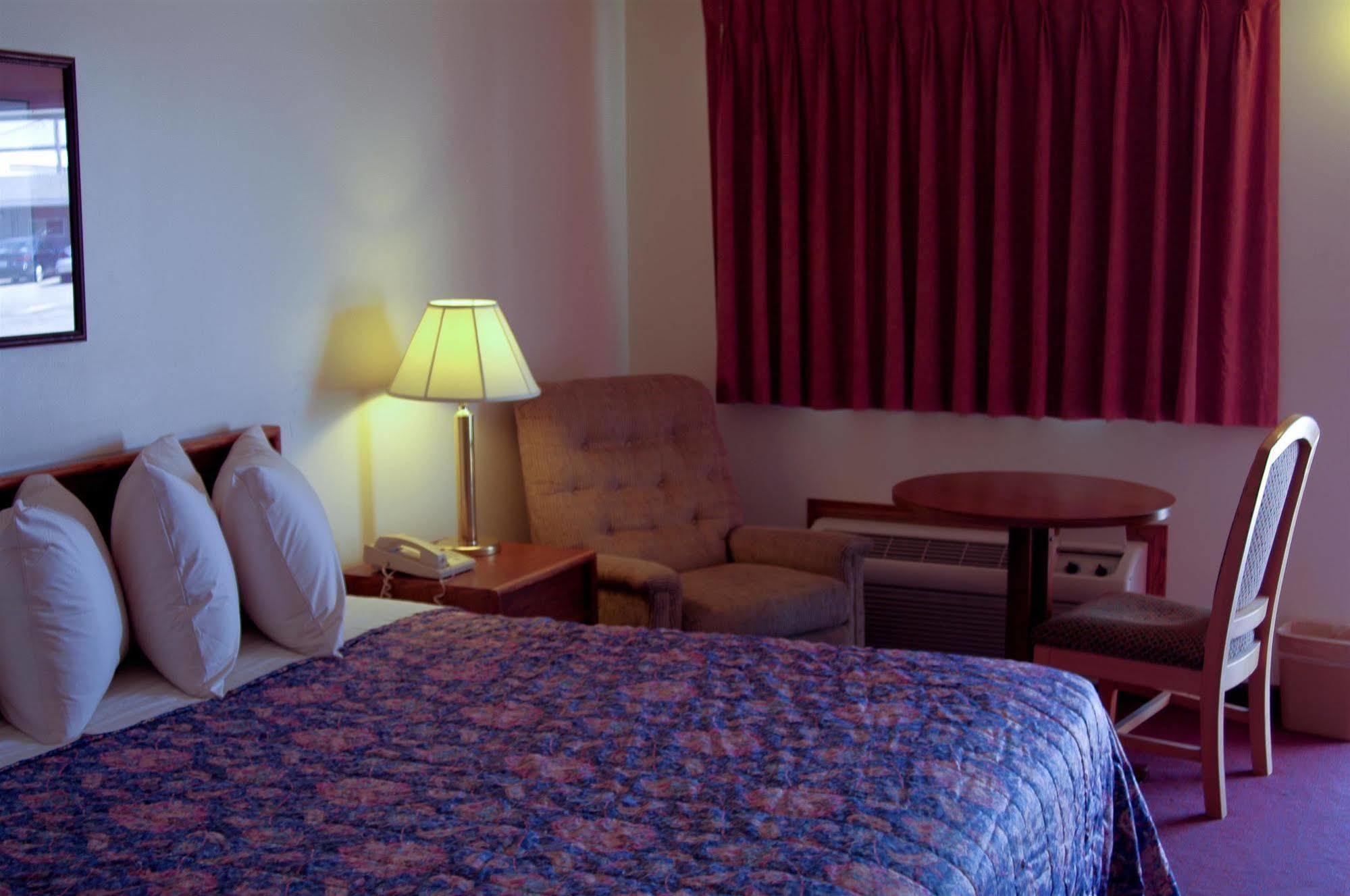 הסטינגס Rainbow Motel מראה חיצוני תמונה